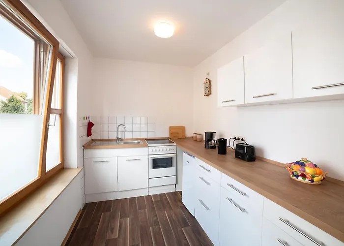 Апартаменты Fewo Lauda Лауда-Кёнигсхофен