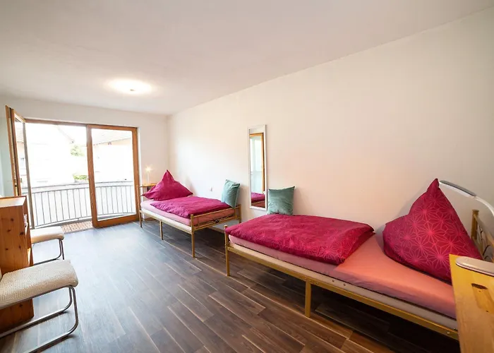 Fewo Lauda Апартаменты *